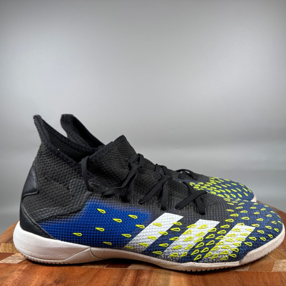 Adidas Predator Freak .3 Indoor Soccer Shoes Black Blue FY0748 Mens Size 7